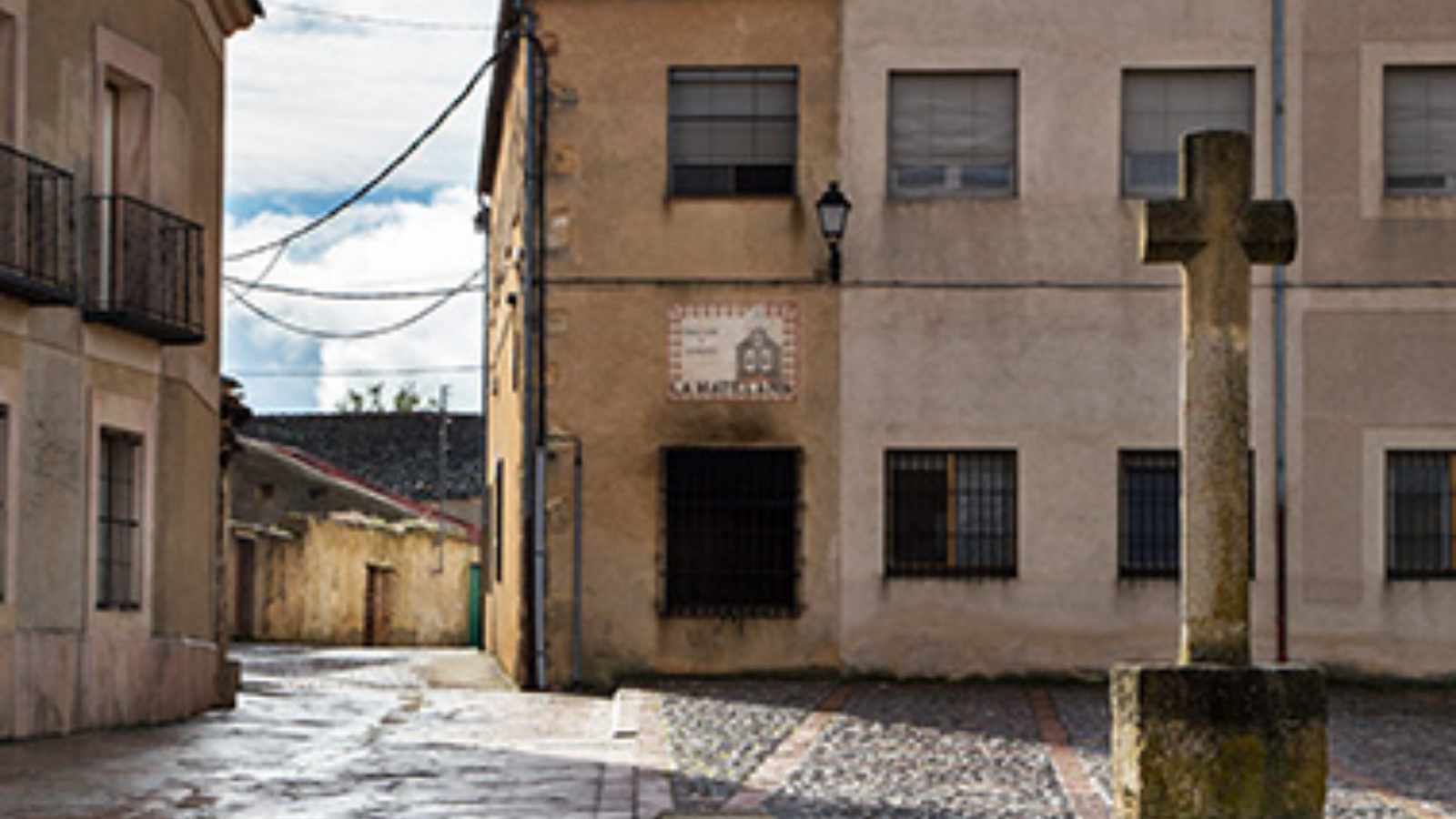 Fachada y ubicación